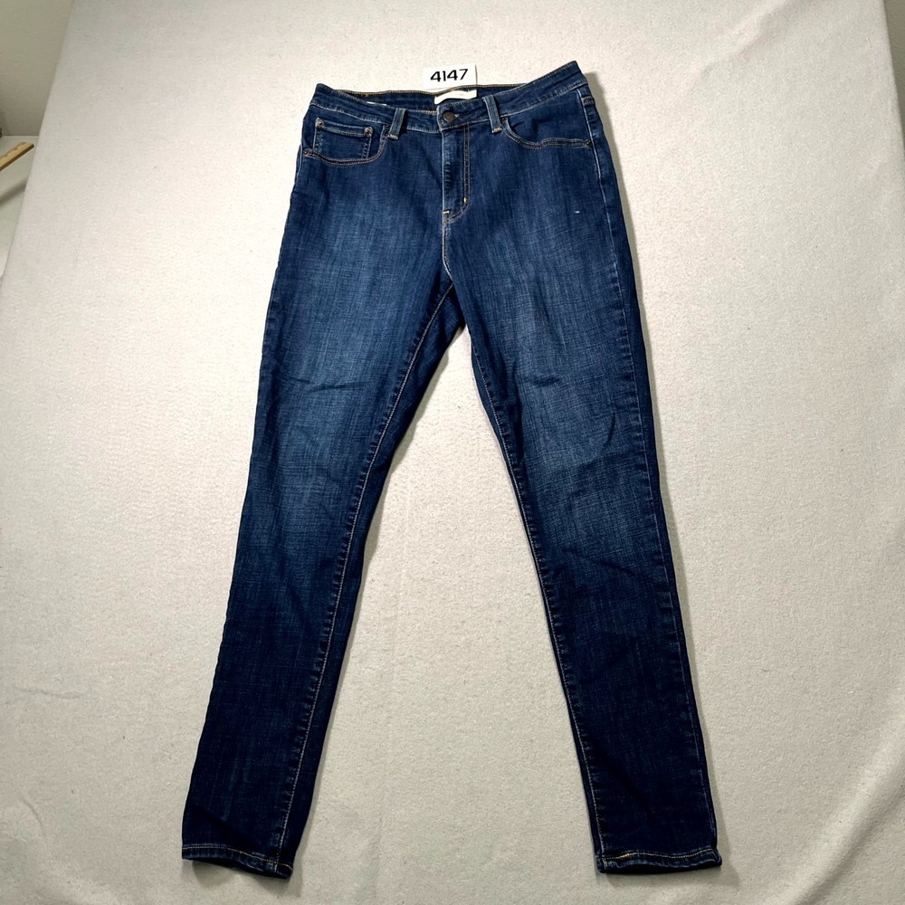 Levi's 721 Jeans Women 31x30 Blue Denim Pockets Medium Wash High Rise Skinny Leg